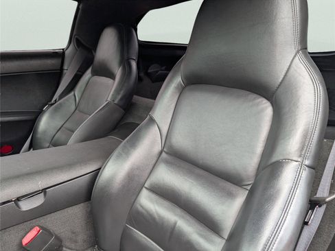 Used 2009 Chevrolet Corvette Coupe RWD image 11