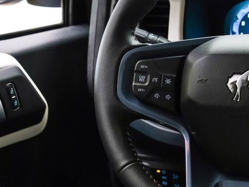 Used 2025 Ford Bronco Heritage Edition image 29