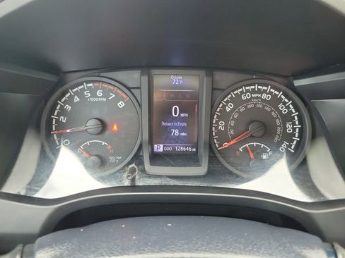 Used 2019 Toyota Tacoma SR w/ SR Convenience Package image 22