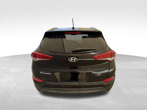 Used 2016 Hyundai Tucson SE w/ Option Group 02 FWD image 8