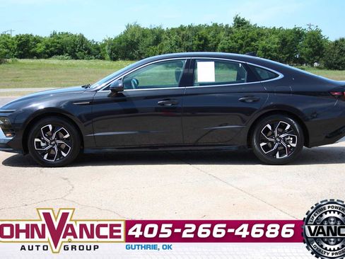 Used 2024 Hyundai Sonata SEL FWD image 6