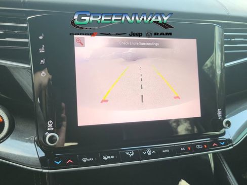 Used 2022 Jeep Wagoneer Series I w/ Premium Group I image 25