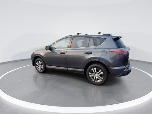 Used 2016 Toyota RAV4 LE FWD image 7