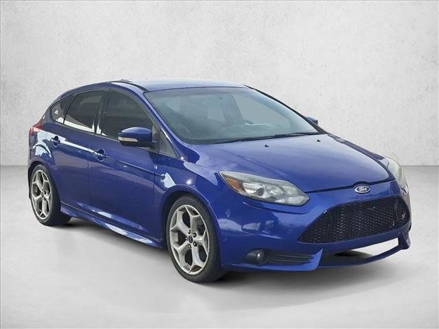 Used 2014 Ford Focus ST w/ Equipment Group 202A FWD image 3