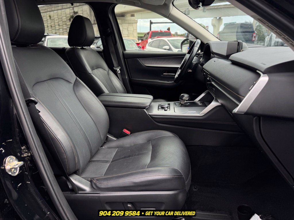 Used 2024 MAZDA CX-90 3.3 Turbo w/ Preferred Plus AWD/4WD image 28