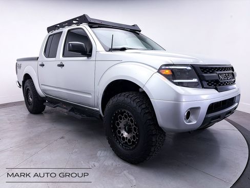 Used 2018 Nissan Frontier SV w/ Value Truck Package image 1