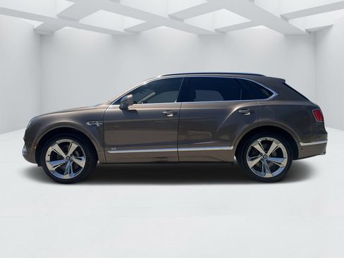 Used 2018 Bentley Bentayga image 16