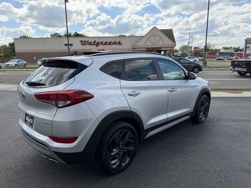 Used 2018 Hyundai Tucson Value AWD/4WD image 5