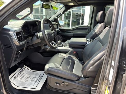Used 2025 Ford F150 Lariat w/ Equipment Group 502A High AWD/4WD image 15