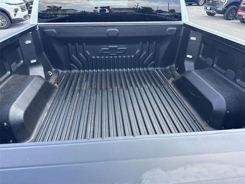 Used 2024 Chevrolet Silverado 1500 RST image 23