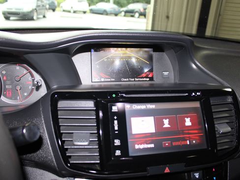 Used 2016 Honda Accord EX-L image 17
