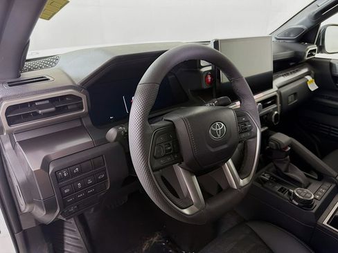 New 2026 Toyota Tacoma TRD Off-Road AWD/4WD image 9