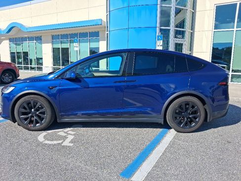 Used 2022 Tesla Model X AWD/4WD image 8