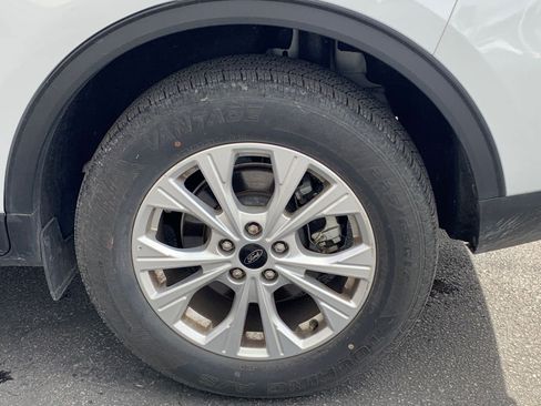 Used 2024 Ford Escape Active image 32