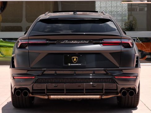 Used 2023 Lamborghini Urus S AWD/4WD image 4