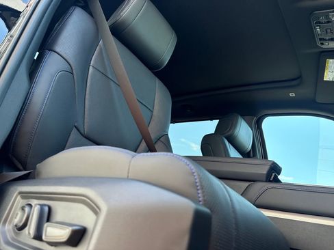 New 2026 Toyota Tundra Platinum AWD/4WD image 28