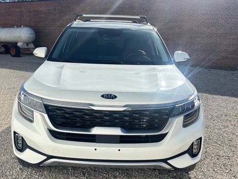 Used 2021 Kia Seltos SX image 13