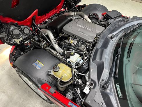 Used 2008 Saturn Sky Red Line RWD image 4