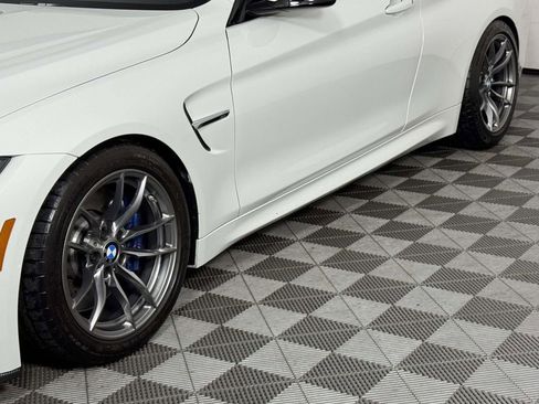 Used 2018 BMW M4 Coupe RWD image 13
