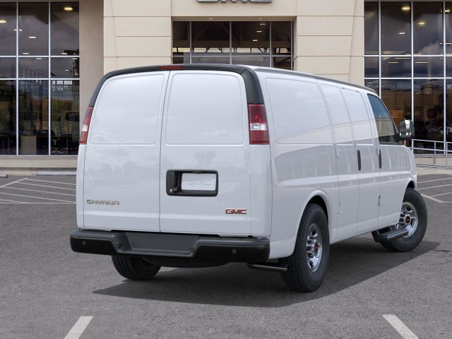 New 2025 GMC Savana 2500 RWD image 4