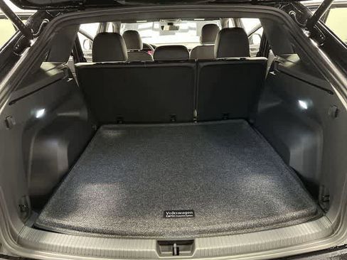 New 2026 Volkswagen Atlas Cross Sport SEL Premium R-Line image 25