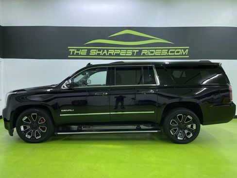 Used 2019 GMC Yukon XL Denali w/ Denali Ultimate Package image 6
