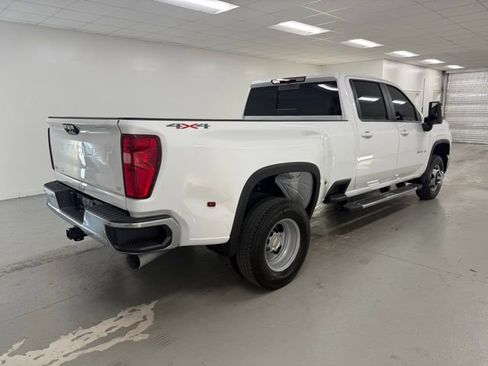 Used 2025 Chevrolet Silverado 3500 LT w/ All Star Edition image 6