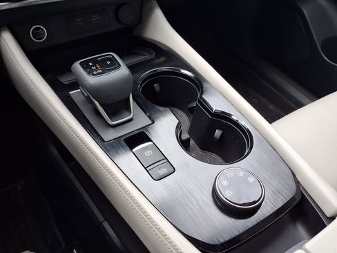 Used 2023 Nissan Rogue SL w/ SL Premium Package AWD/4WD image 14