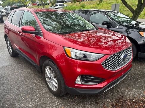 Used 2023 Ford Edge SEL w/ Convenience Package AWD/4WD image 3