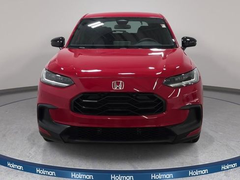 Used 2024 Honda HR-V Sport image 3
