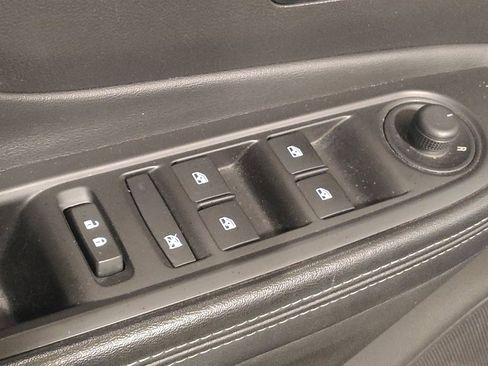 Used 2019 Buick Encore Preferred image 27