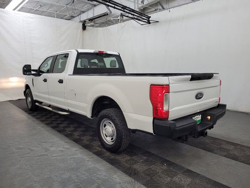 Used 2019 Ford F250 XL image 5