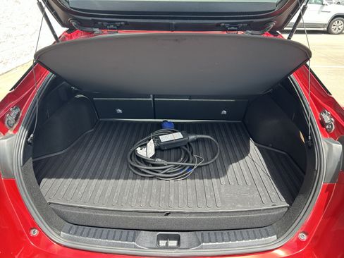 Certified 2018 Toyota Prius Prime Premium FWD image 21