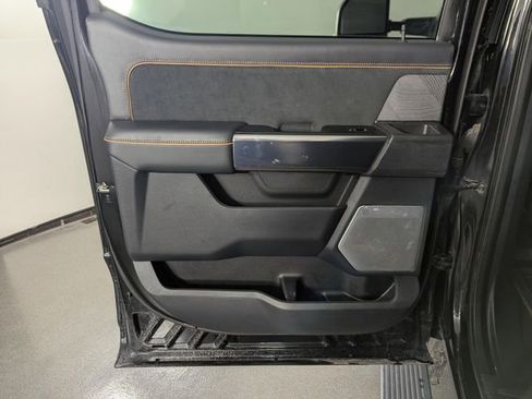 Used 2023 Ford F350 Platinum AWD/4WD image 15
