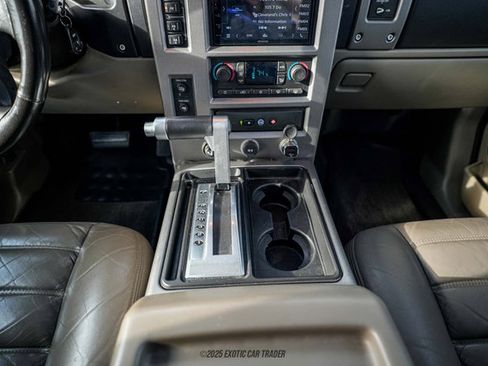 Used 2003 HUMMER H2 w/ Preferred Equipment Group AWD/4WD image 27