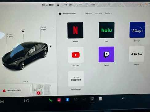 Used 2023 Tesla Model 3 Standard Range RWD image 19