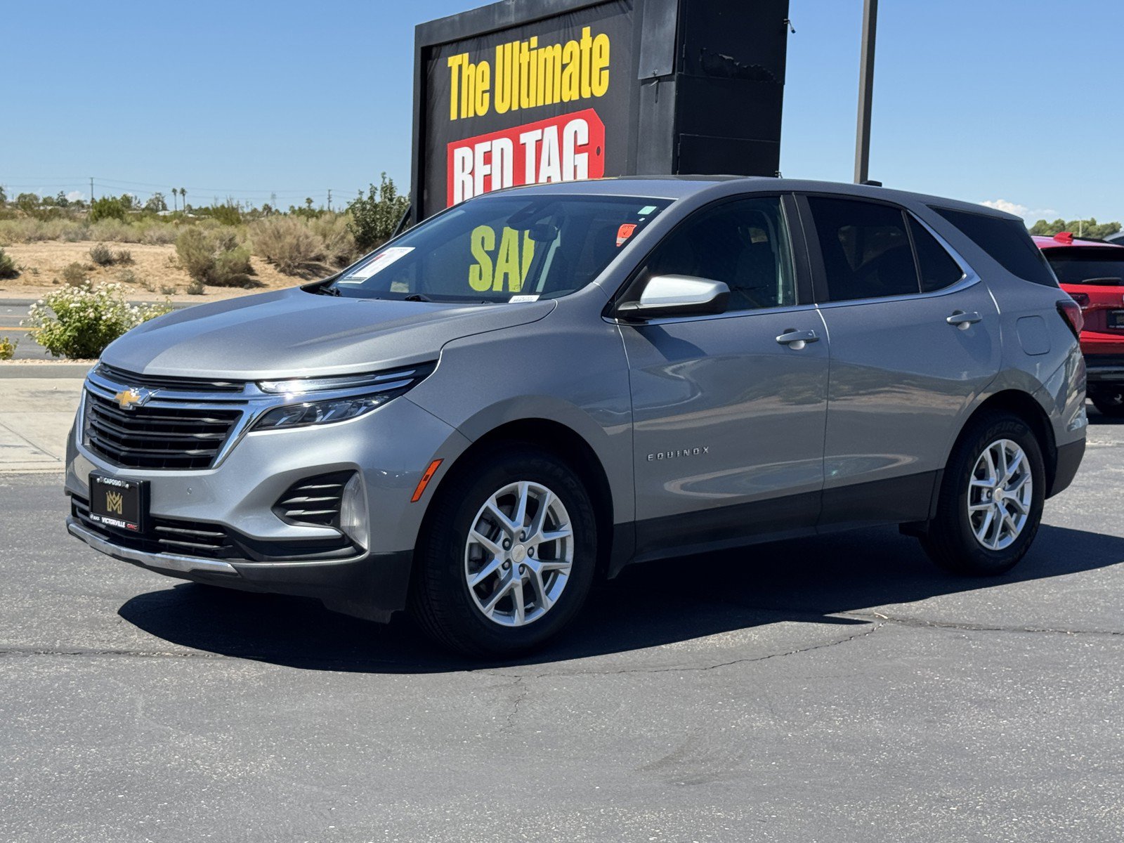 Used 2024 Chevrolet Equinox LT FWD image 3