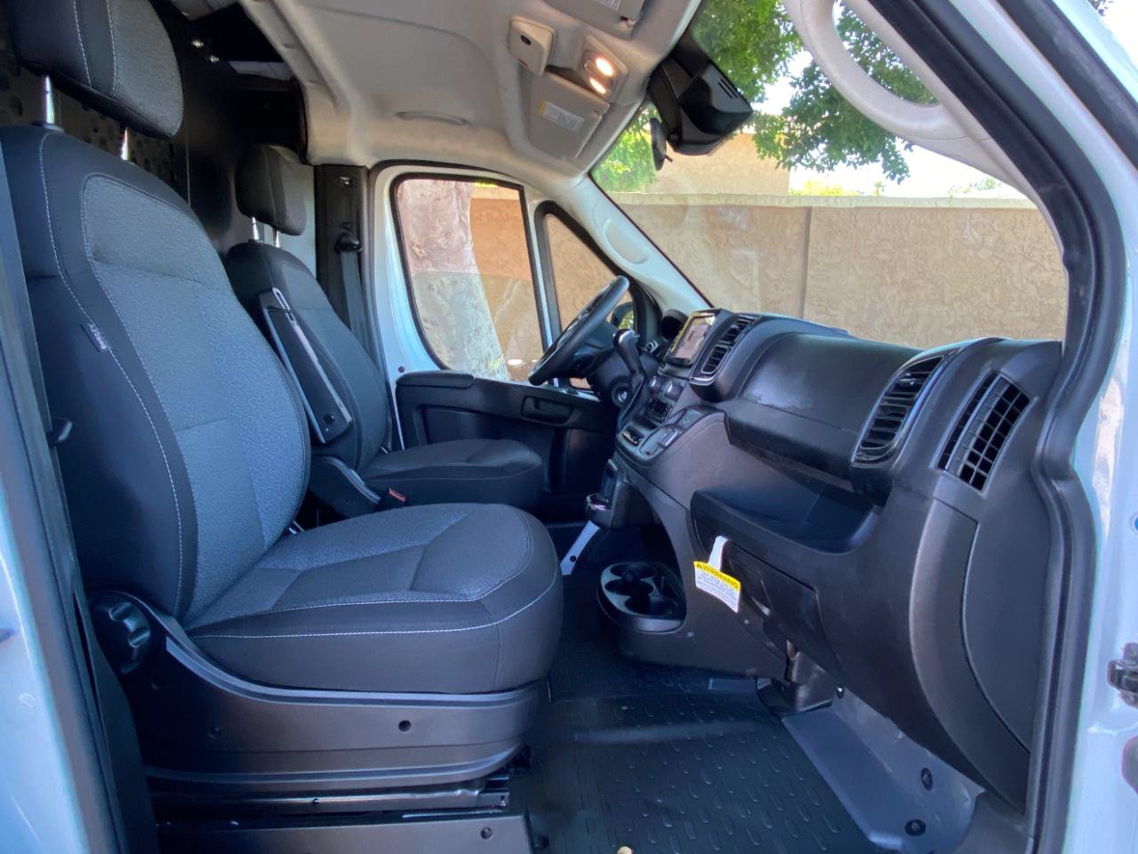 Used 2025 RAM ProMaster 2500 w/ U-Haul Equipment Group FWD image 40
