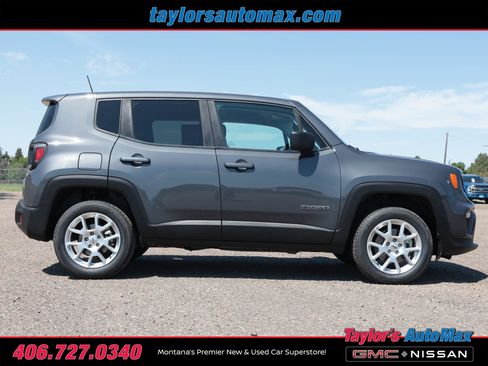 Used 2023 Jeep Renegade Latitude AWD/4WD image 3