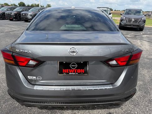 Used 2021 Nissan Altima 2.5 SR w/ SR Premium Package FWD image 34