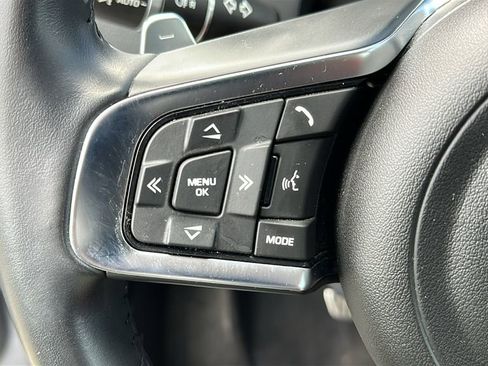 Used 2020 Jaguar F-PACE Checkered Flag AWD/4WD image 12