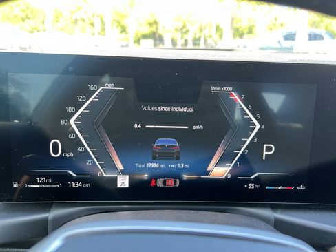 Used 2025 BMW 330i Sedan image 21