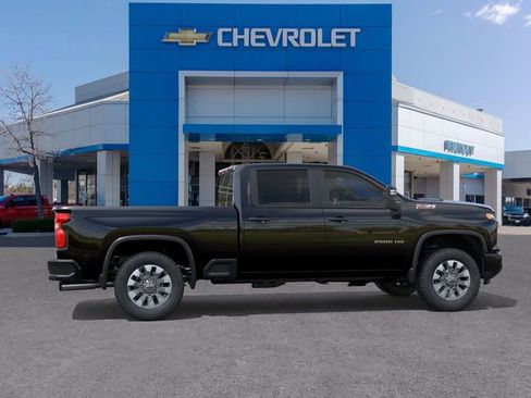 New 2026 Chevrolet Silverado 2500 Custom w/ Custom Value Package image 5