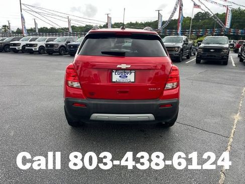 Used 2015 Chevrolet Trax LT w/ LT Sun and Sound Package FWD image 33