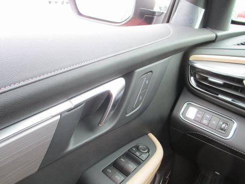 New 2026 Buick Enclave Preferred image 16