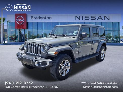 Used 2020 Jeep Wrangler Unlimited Sahara w/ LED Lighting Group AWD/4WD image 1
