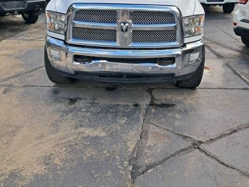 Used 2018 RAM 2500 Big Horn w/ Harvest Edition AWD/4WD image 3