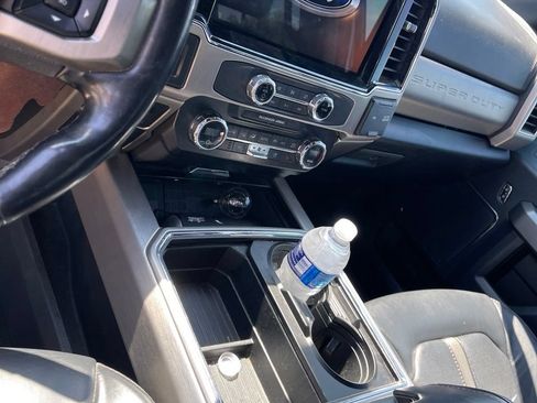 Used 2022 Ford F250 Platinum w/ FX4 Off-Road Package AWD/4WD image 16