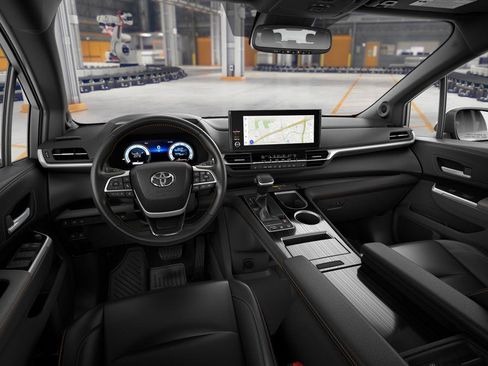 New 2026 Toyota Sienna XLE Woodland Edition AWD/4WD image 20
