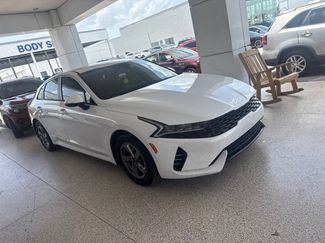 Used 2022 Kia K5 LXS FWD video 1